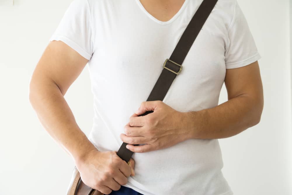 What Are The Best Clothes To Hide Gynecomastia?
